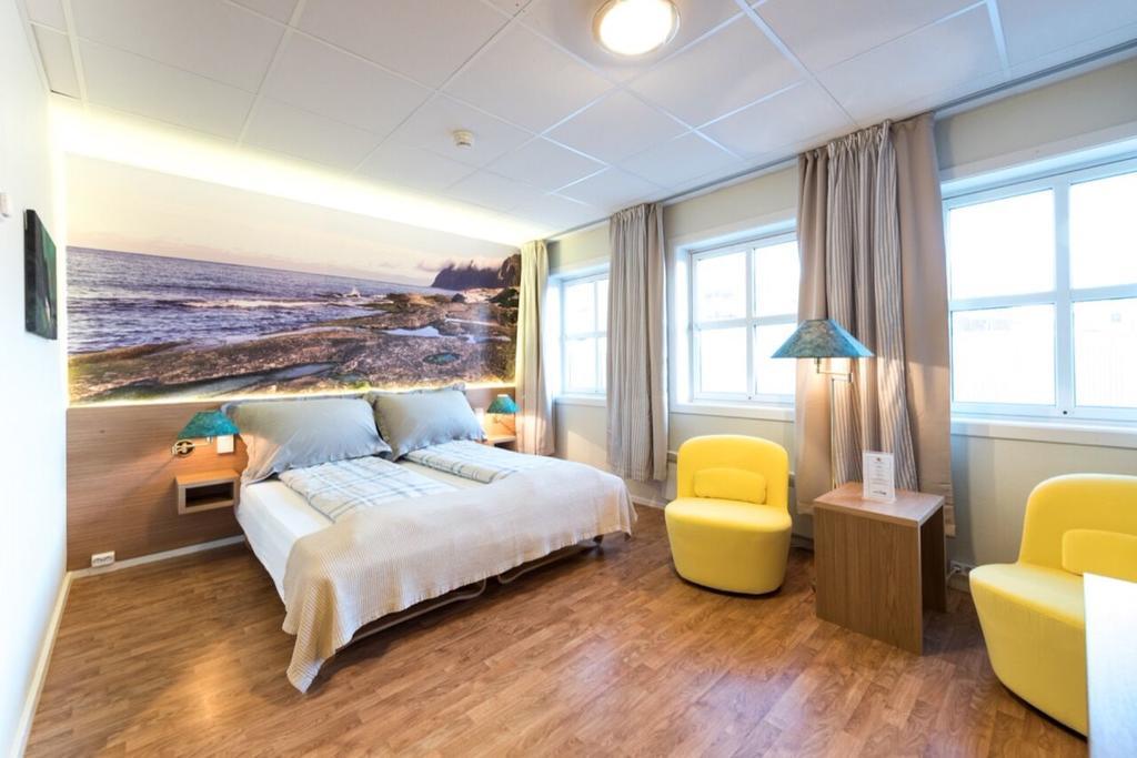 Senja Hotell Finnsnes Exterior foto
