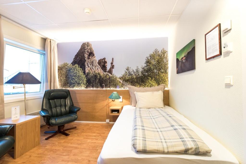 Senja Hotell Finnsnes Exterior foto